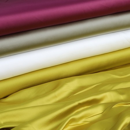 TISSU SATIN DUCHESSE 205GSM